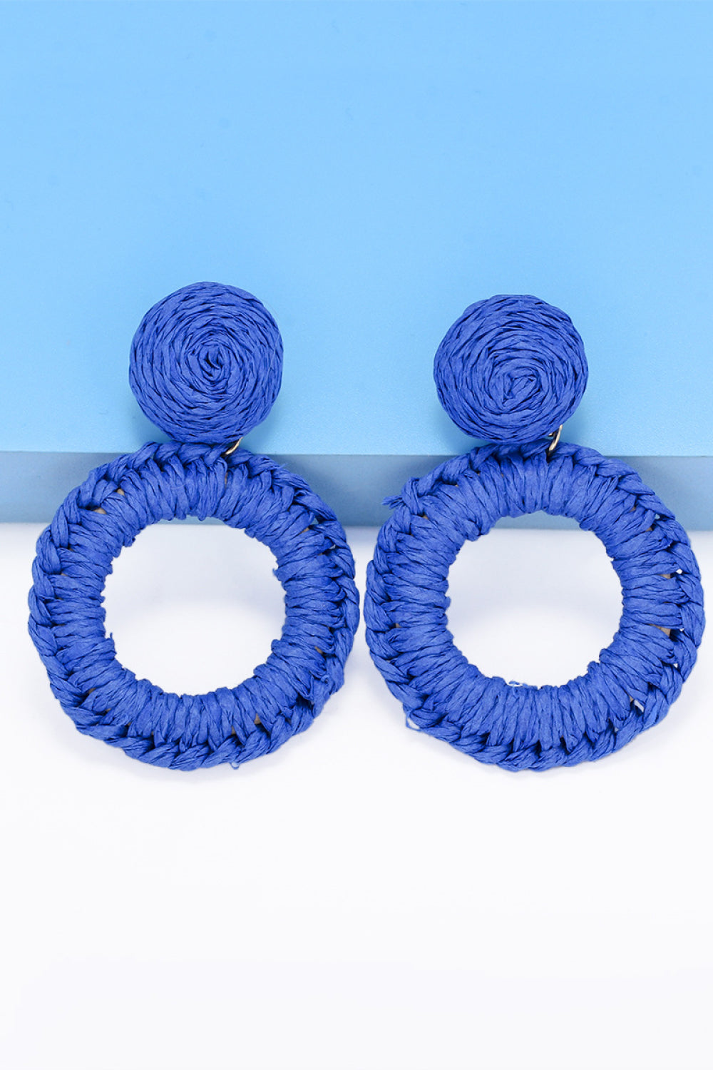 Round Shape Raffia Grass Dangle Earrings - Norie Rae