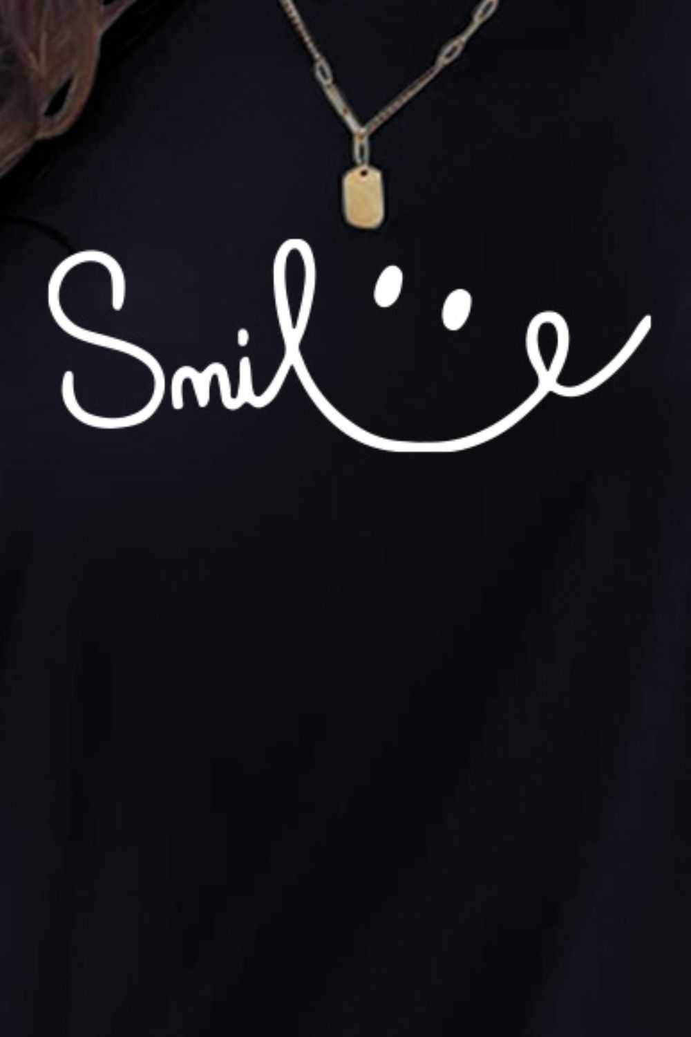 SMILE Round Neck Short Sleeve T-Shirt - Norie Rae